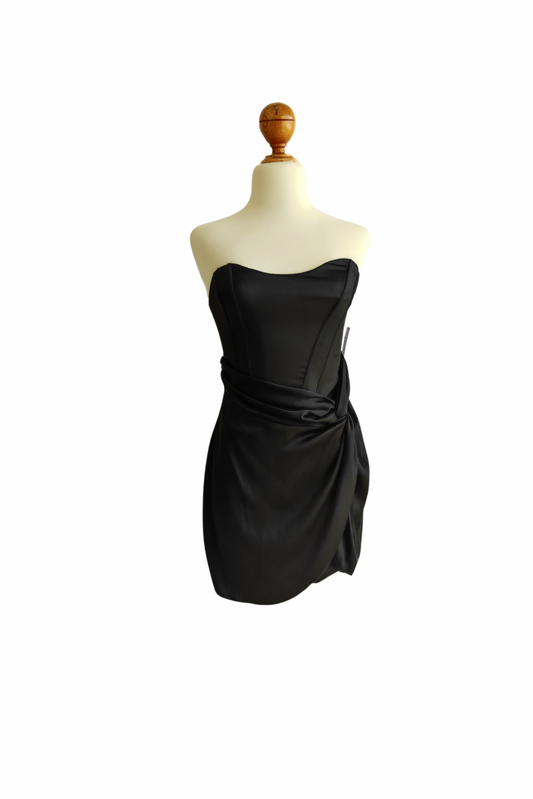 D190 Vestido strapless negro